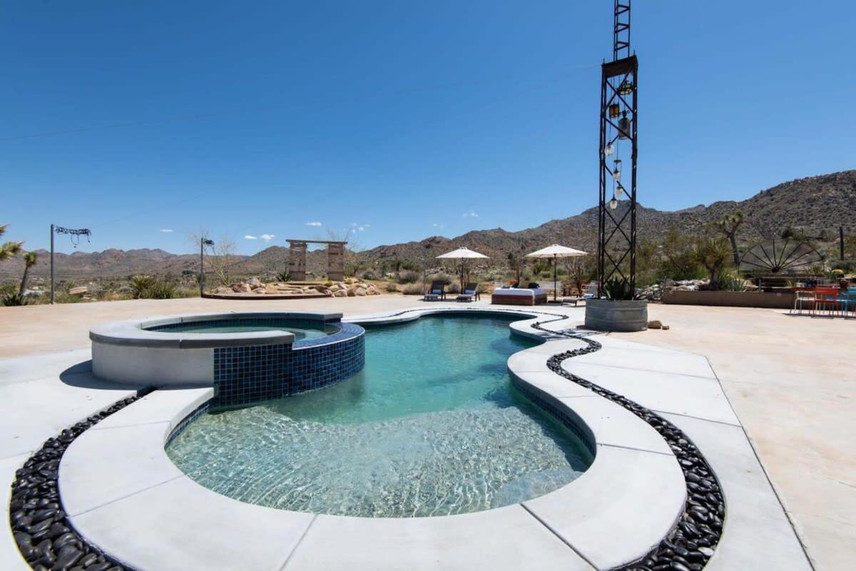 Renovated Lodge - Room 3 With Pool Access Joshua Tree Eksteriør bilde