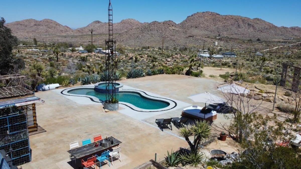 Renovated Lodge - Room 3 With Pool Access Joshua Tree Eksteriør bilde